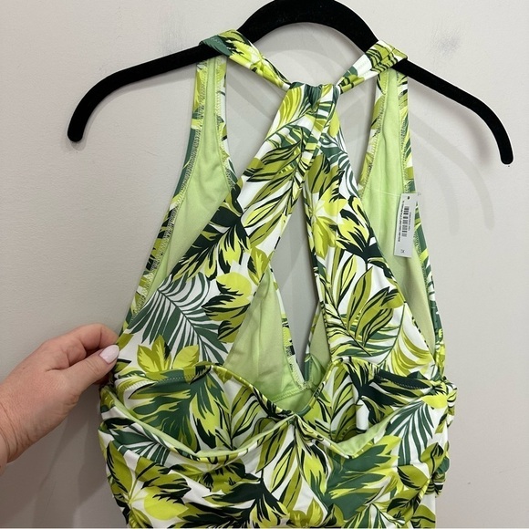 Adore Me Monroe One Piece Swimsuit Green Floral Deep V - Picture 5 of 6